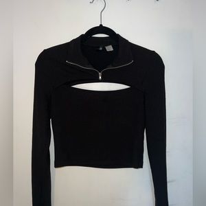 H&M divided top